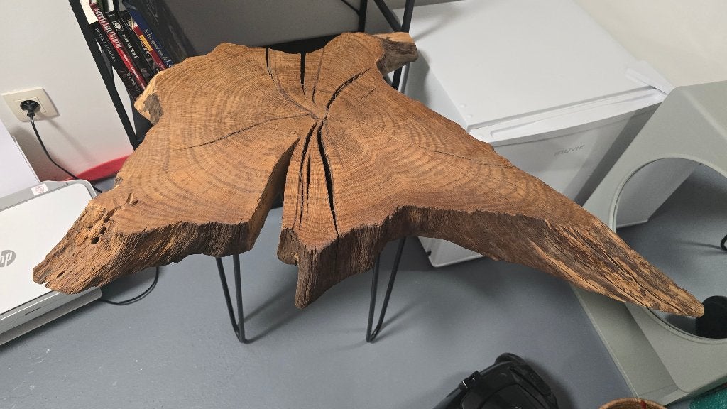 Unieke eiken bijzetstafel / salontafel, Enlèvement, 75 cm ou plus, Bois, Autres formes