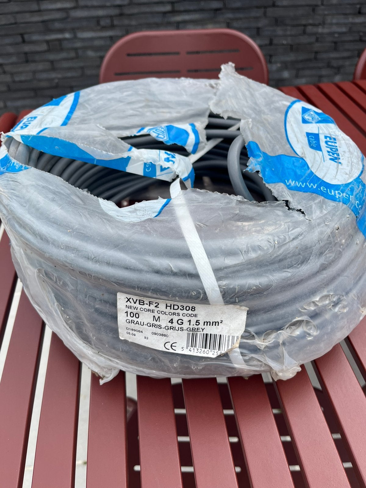 XVB-F2 4G1.5mm2 kabel, Doe-het-zelf en Bouw, Elektriciteit en Kabels, Ophalen, Zo goed als nieuw