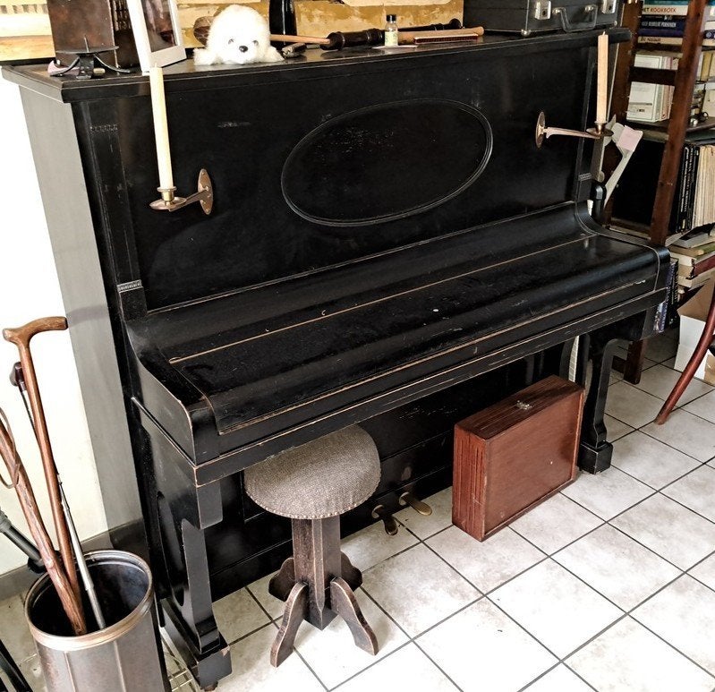 Piano gratis, Muziek en Instrumenten, Ophalen, Gebruikt, Zwart, Piano