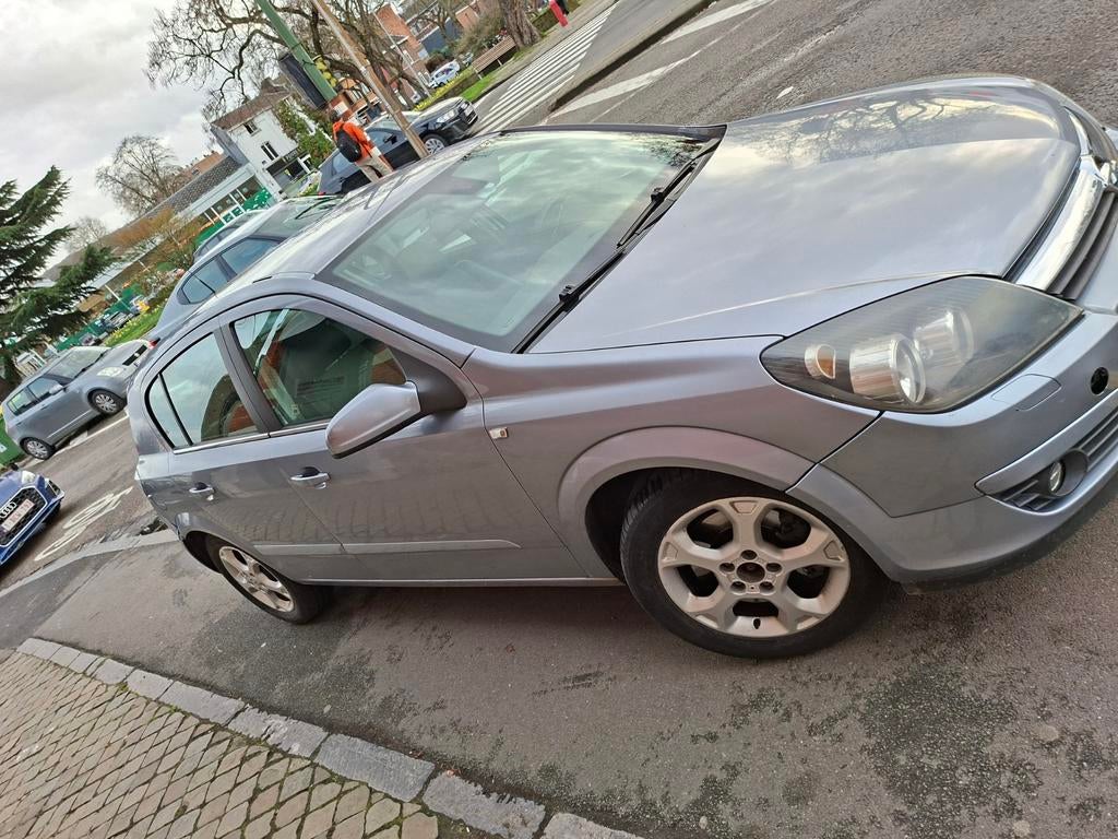 Opel astra H jaar 2006 met 270 km 1,9 81 kw/120 pk nieuw, Auto's, Particulier, Te koop, Astra