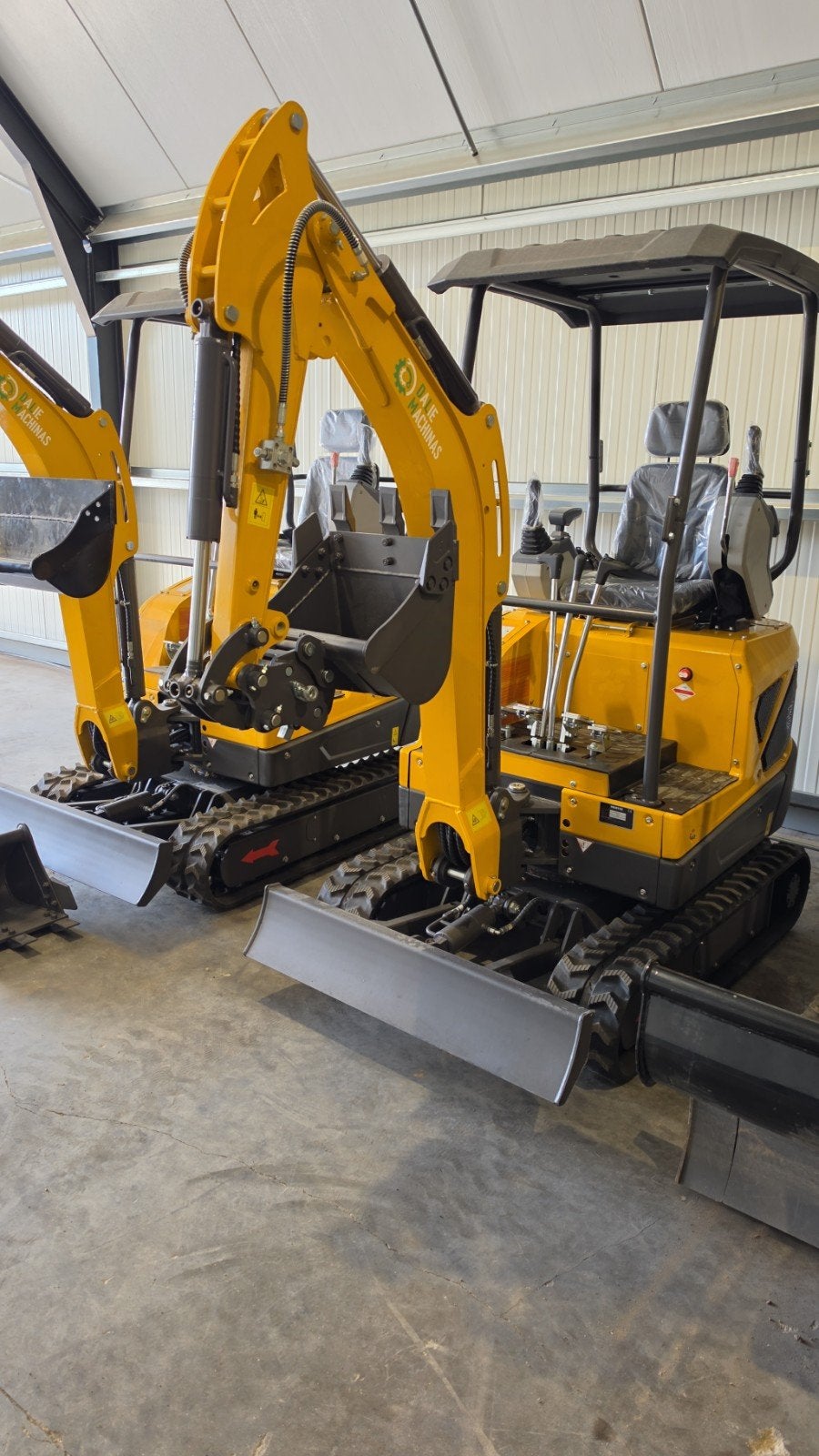 Minigraver 1.2t en 1.8t met kubota motor (Demo model), Ophalen