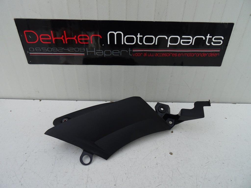 Rechter Frame Afwerkkap Yamaha YZF R6 2003-2004-2005 RJ05, Gebruikt, -, -, Ophalen of Verzenden