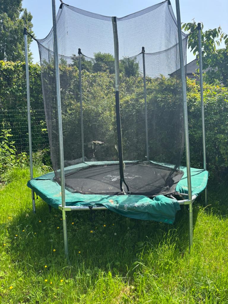 Trampoline, Enfants & Bébés, Jouets | Extérieur | Trampolines, Enlèvement, Comme neuf