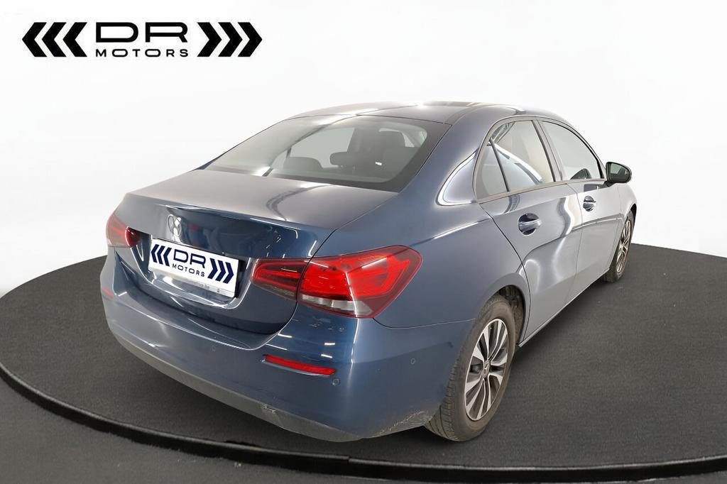 Mercedes-Benz A 180 CAMERA - PARKEERASSISTENT - SPOORASSIST, Autos, 0 kg, Classe A, Achat, Entreprise