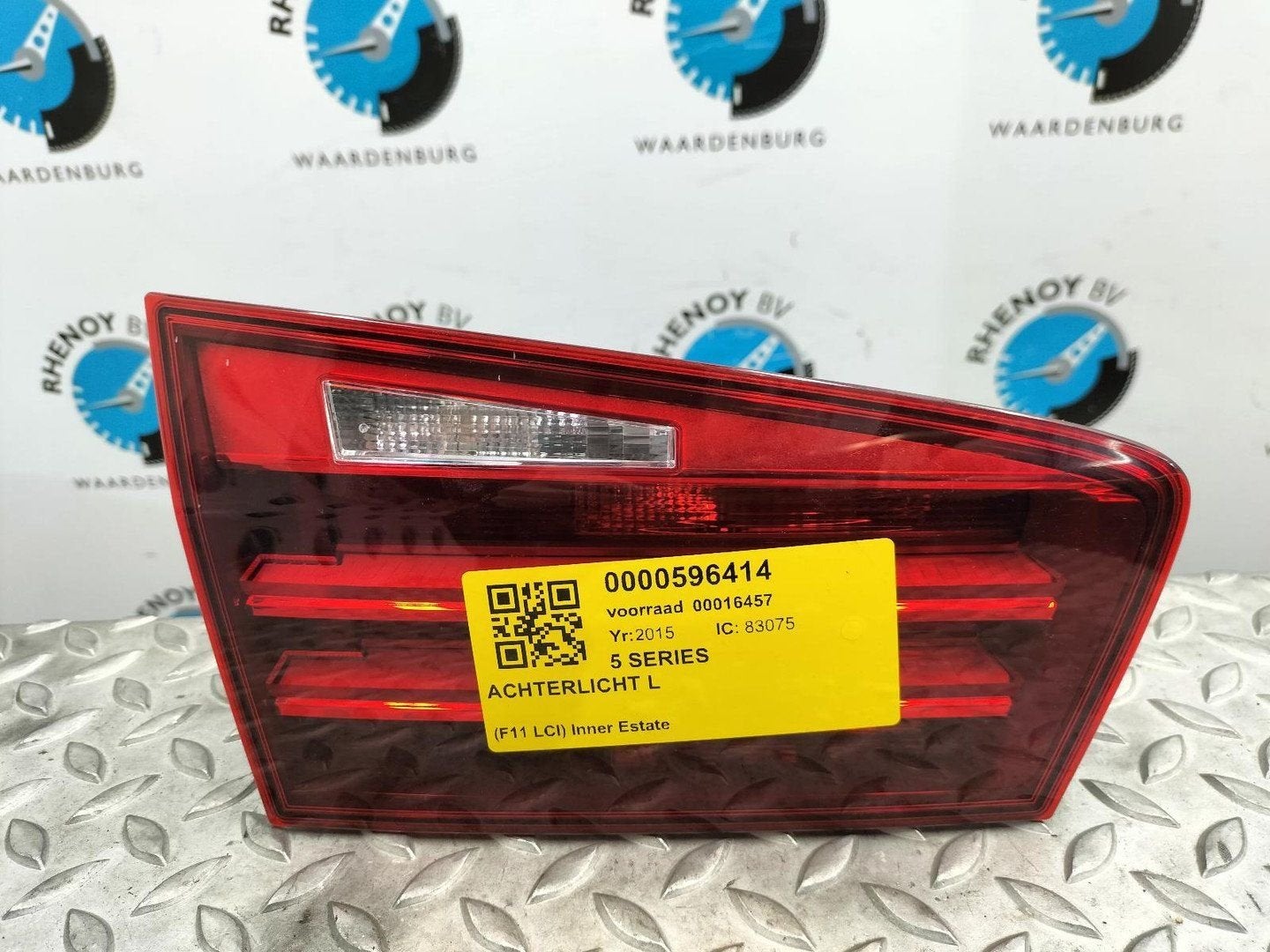 BMW 5 SERIES F11 LCI 518d Executive  ACHTERLICHT L 2015, Ophalen of Verzenden, Gebruikt, Stiba lid
