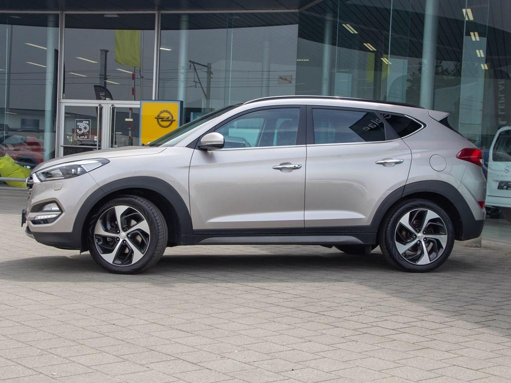Hyundai Tucson 2.0 CRDi 136PK|PANODAK|CAMERA|SENSOREN|ZETEL, Auto's, 100 kW, Bruin, 136 pk, 127 g/km