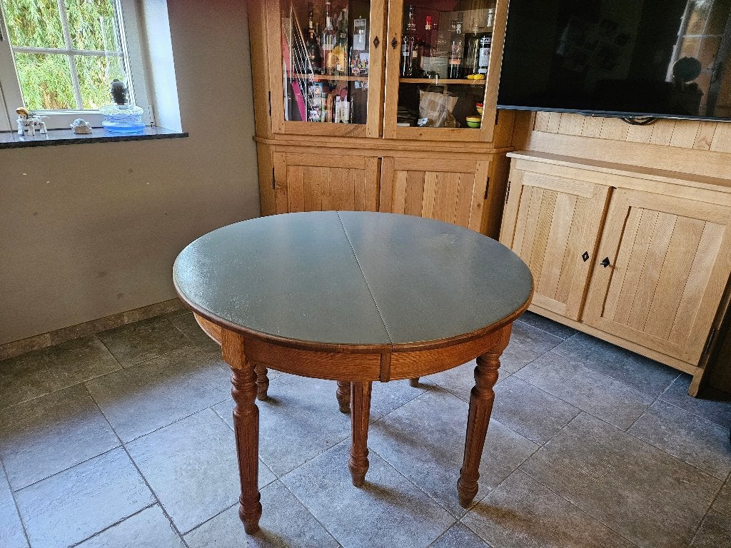 Table ronde avec allonges et 10  chaises, Intemporel peut être placé dans tout style de maison, 150 à 200 cm, Cinq personnes ou plus