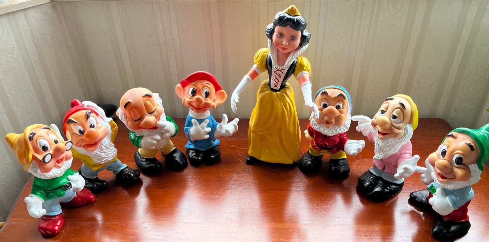 Sneeuwitje en de zeven dwergen walt disney, Verzamelen, Disney, Ophalen, Gebruikt