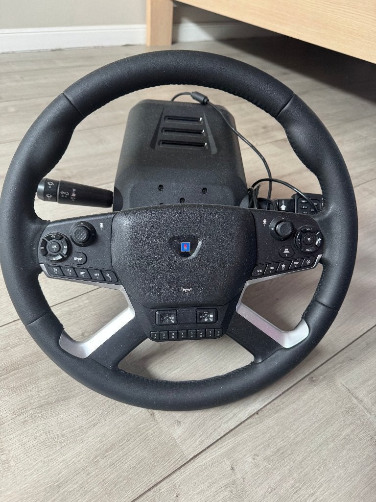 HORI TRUCK CONTROL PC, Volant de course, Retour de force, Comme neuf, Enlèvement
