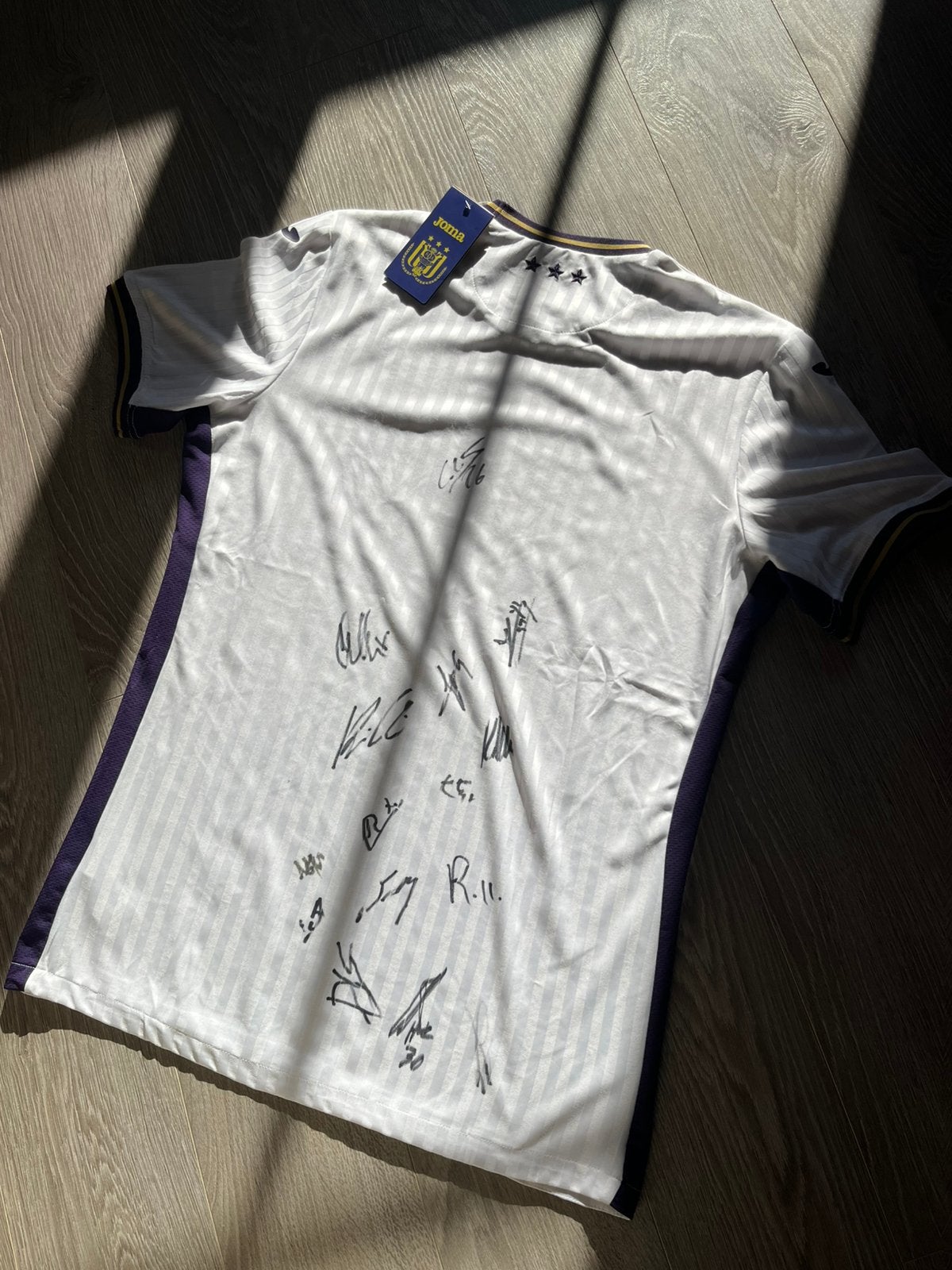 Maillot domicile du RSC Anderlecht 2024/25 avec autographes, Enlèvement ou Envoi, Neuf, Taille 52/54 (L), Blanc