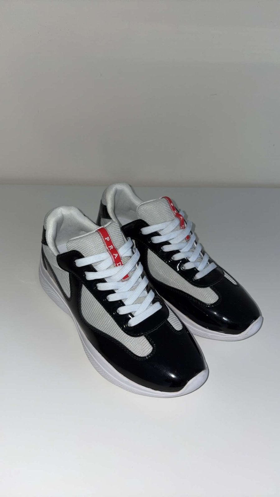 Gobelets Prada, Vêtements | Hommes, Neuf, Enlèvement ou Envoi, Chaussures à lacets, Noir