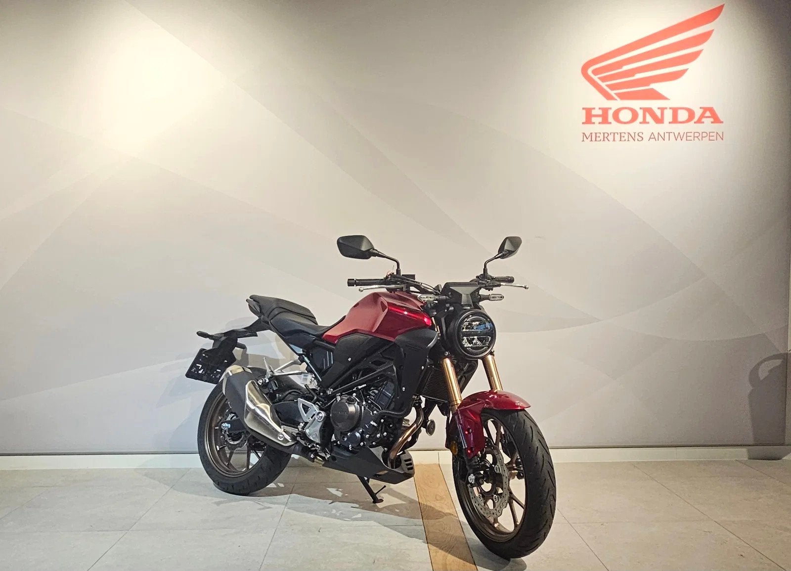 Honda CB 300 R (bj 2025), Motoren, 300 cc, Overig, Handgeschakeld, Gebruikt