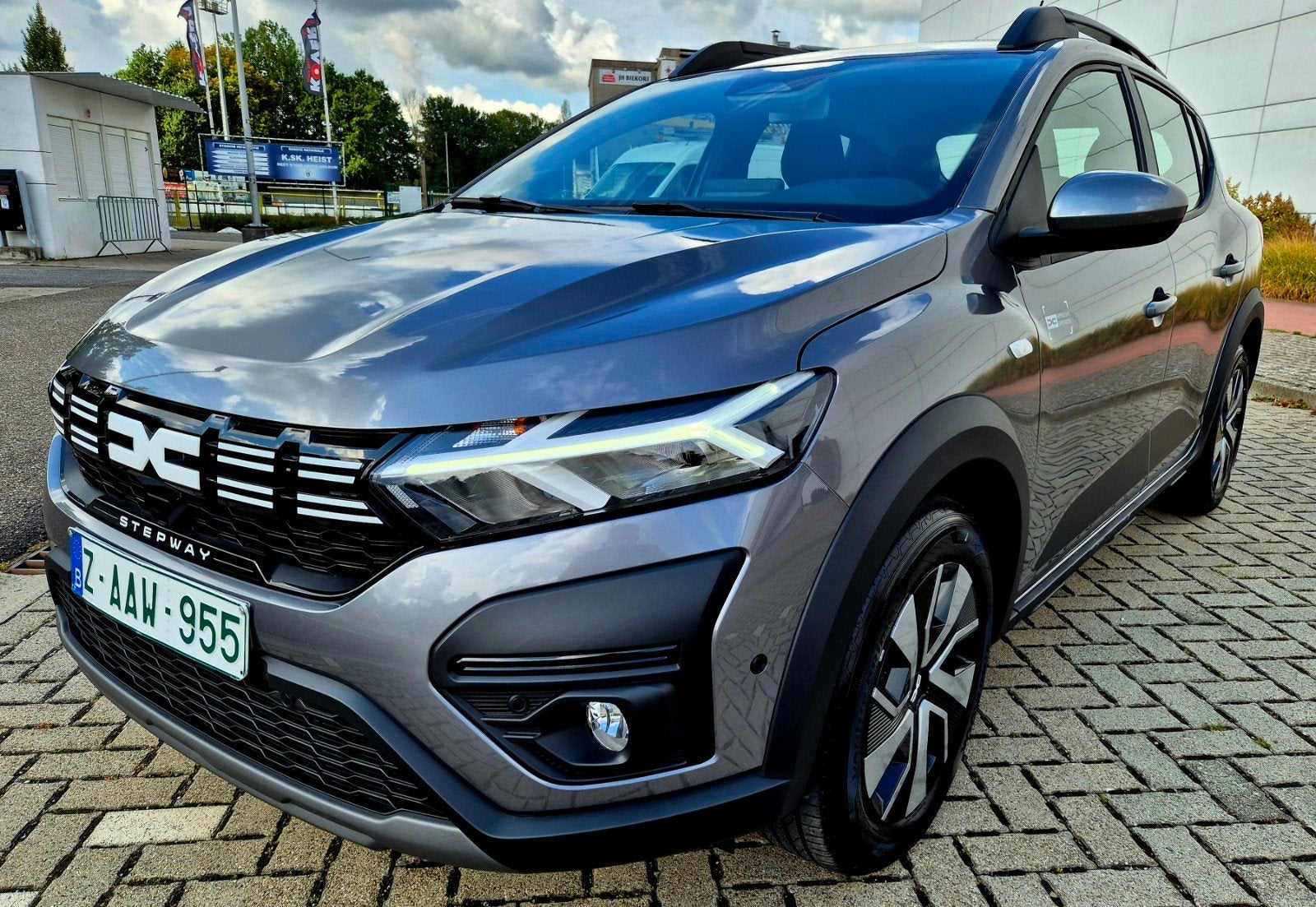 Dacia Sandero Stepway 1.0 Tce 91 Automaat.3.300 Km., Auto's, Dacia, Stof, 67 kW, https://public.car-pass.be/vhr/759a424c-1378-4bf8-b3e4-9e704a88bbd5