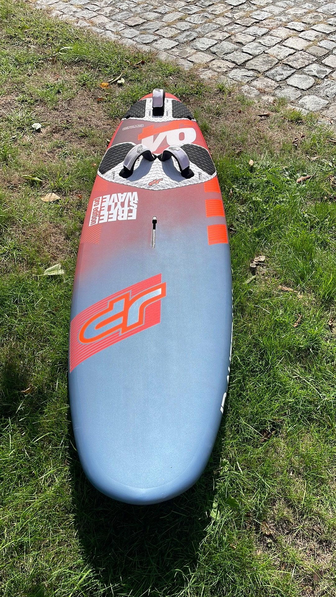 JP freestyle wave 94 liter, Sports nautiques & Bateaux, Planche à voile, Planche, Moins de 250 cm, Comme neuf, Enlèvement