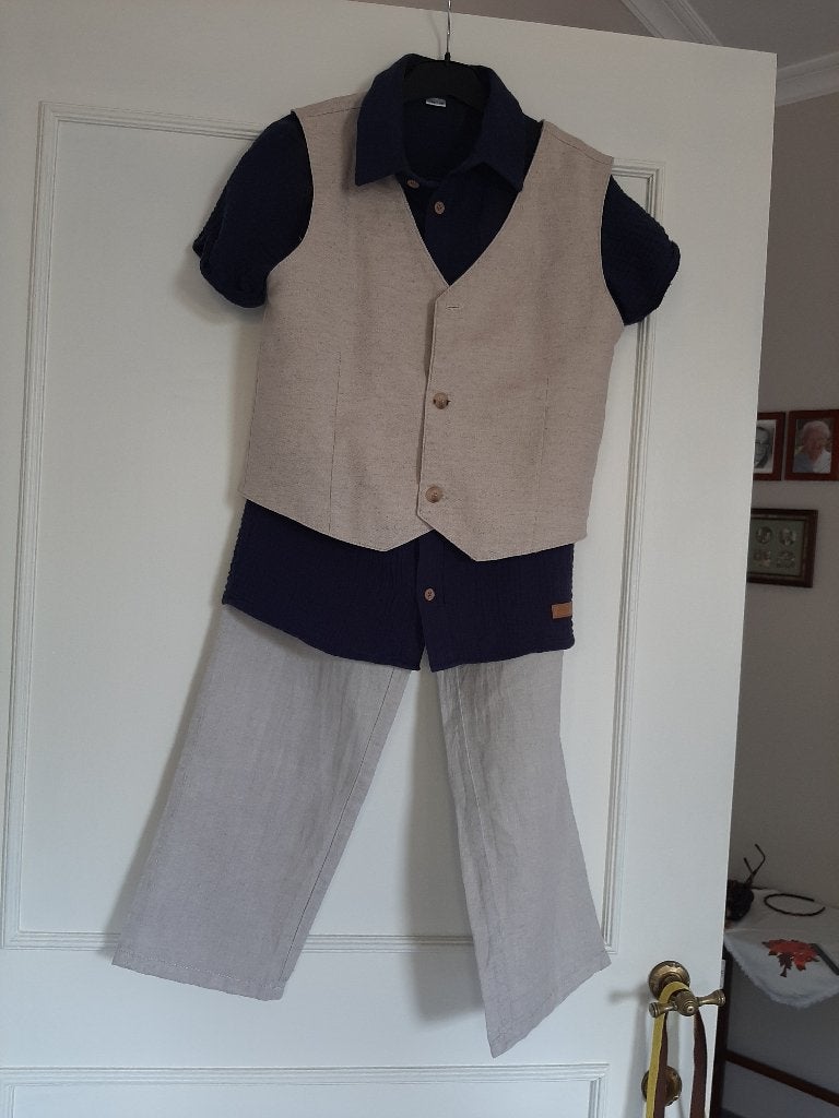 Ensemble garçon: pantalon, chemise, gilet.  10/12 ans, Enfants & Bébés, Vêtements enfant | Taille 140, Comme neuf, Garçon, Pantalon