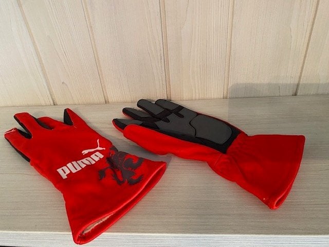 Michael Schumacher replica gloves, Sport en Fitness, Karting, Ophalen of Verzenden, Zo goed als nieuw, Helm of Handschoenen
