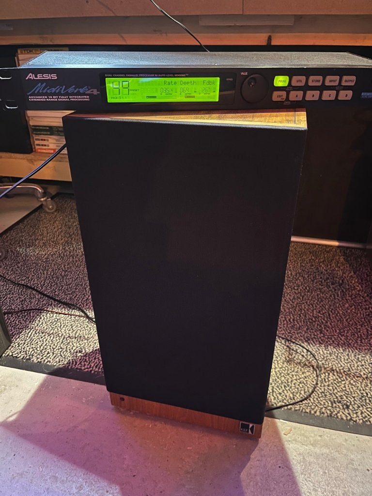 Alesis Midiverb 4 Effect processor Twee kanaals, Muziek en Instrumenten, Ophalen of Verzenden, Gebruikt, Multi-effect