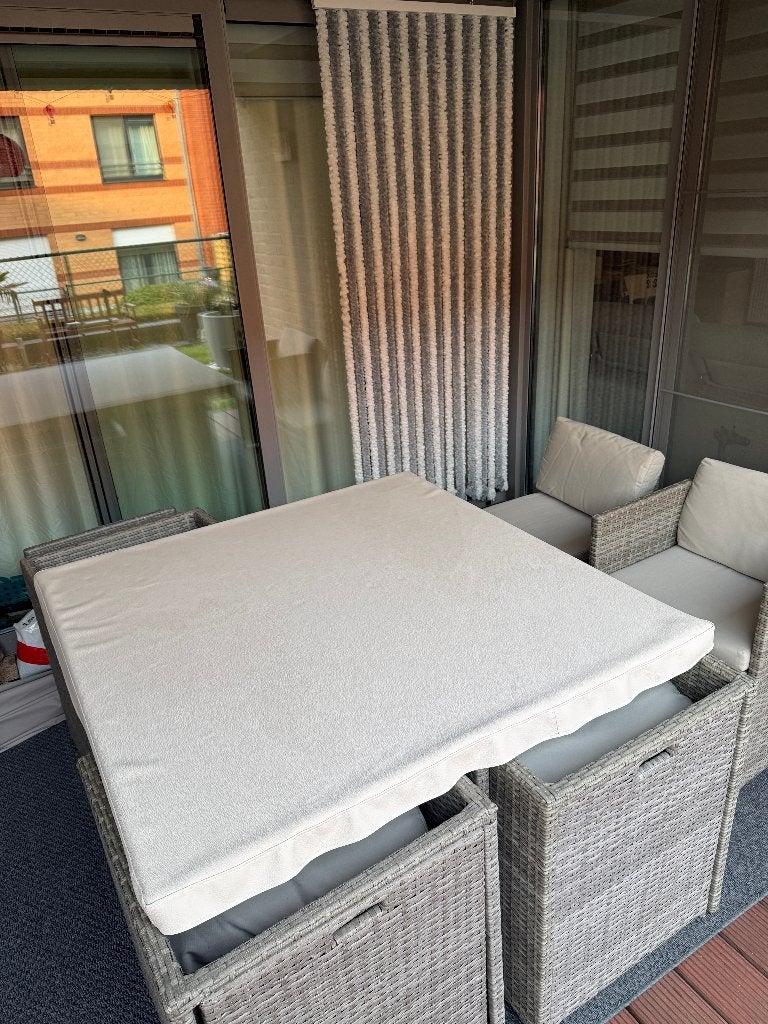 Ensemble de salle à manger pour salon de jardin, Table à dinner, Osier, Salons de jardin, Comme neuf