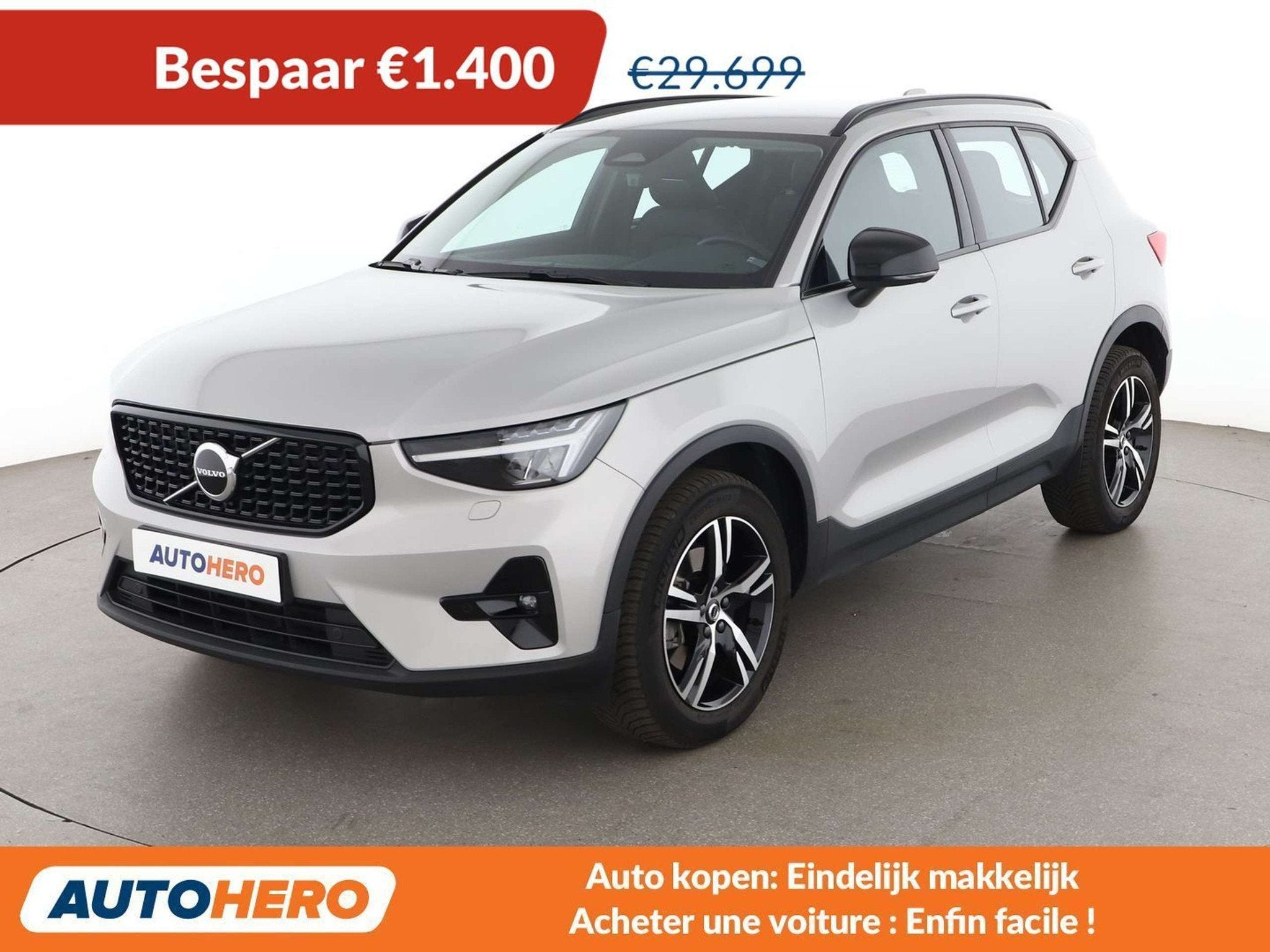 Volvo XC40 2.0 B3 Mild-Hybrid Plus Dark 2WD (automatique), Autos, Cuir, Argent ou Gris, Achat, Euro 6