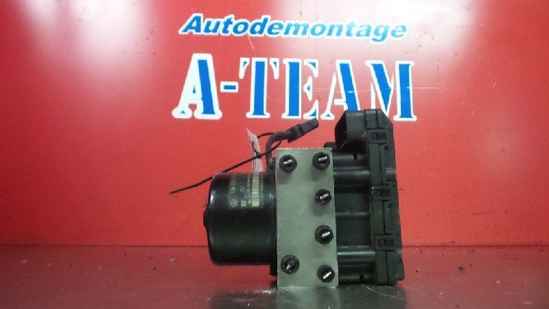 BLOC ABS (FREINS ANTI-BLOCAGE) Volkswagen Golf IV (1J1), Volkswagen, Sodener Straße 9
65824  Schwalbach, DE, Utilisé, Continental Aftermarket & Services GmbH