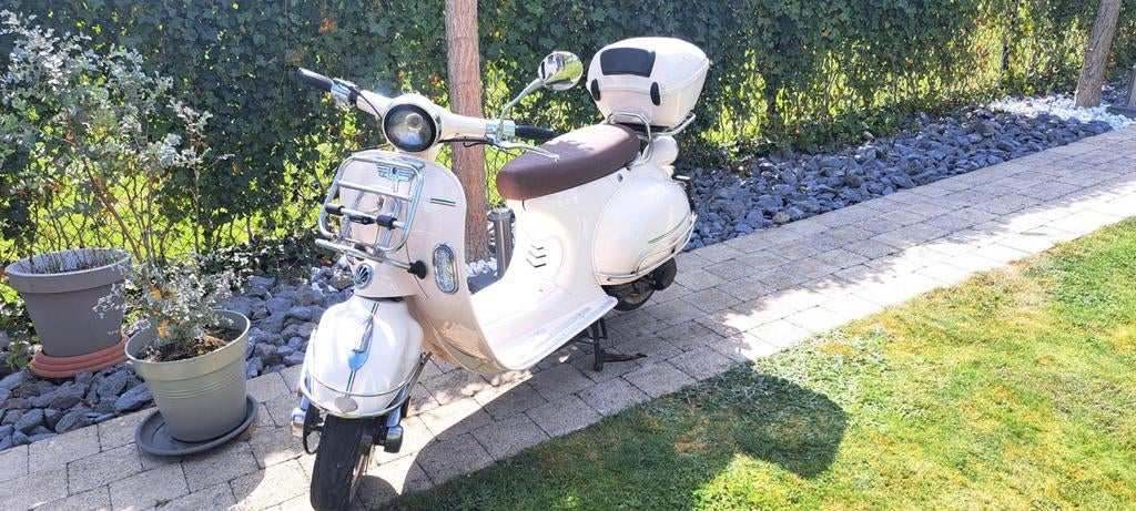Znen 125 cc scooter, Ophalen