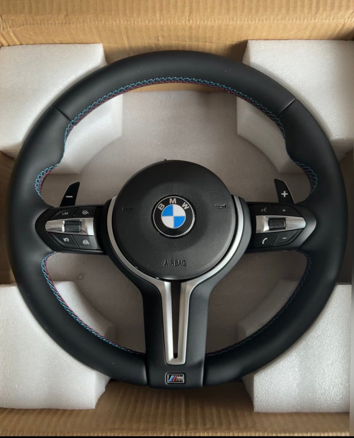 Volant bmw pack m sport, Autos : Pièces & Accessoires, Enlèvement ou Envoi, BMW
