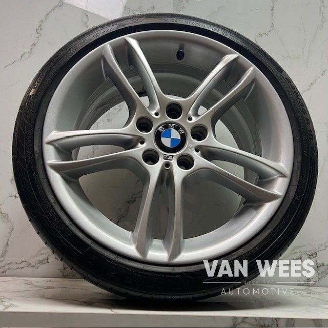 Bmw 1 2 Serie E87 E81 E82 F20 F21 245/35/18 INCH STYLING 261, Pneus et Jantes, 245 mm, Véhicule de tourisme, Pneus été