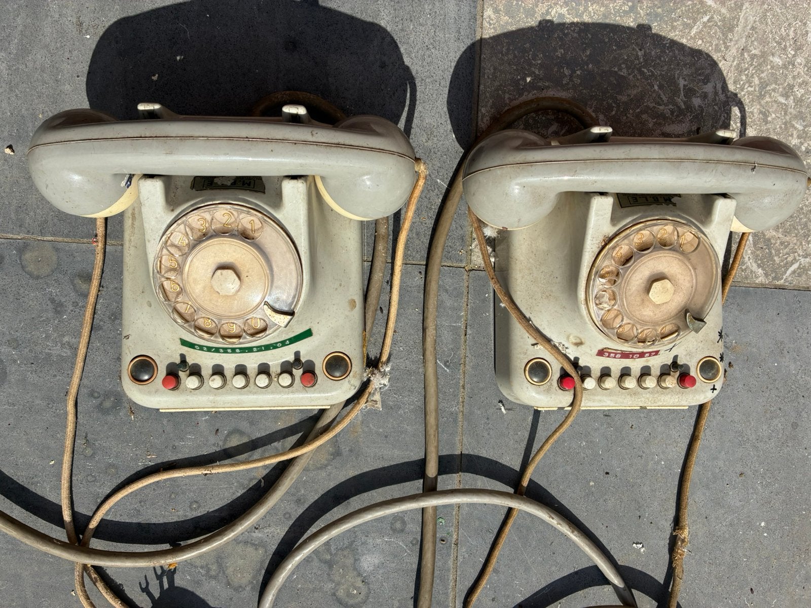 Lot twee antieke telefoon toestellen M. B. L. E., Ophalen of Verzenden