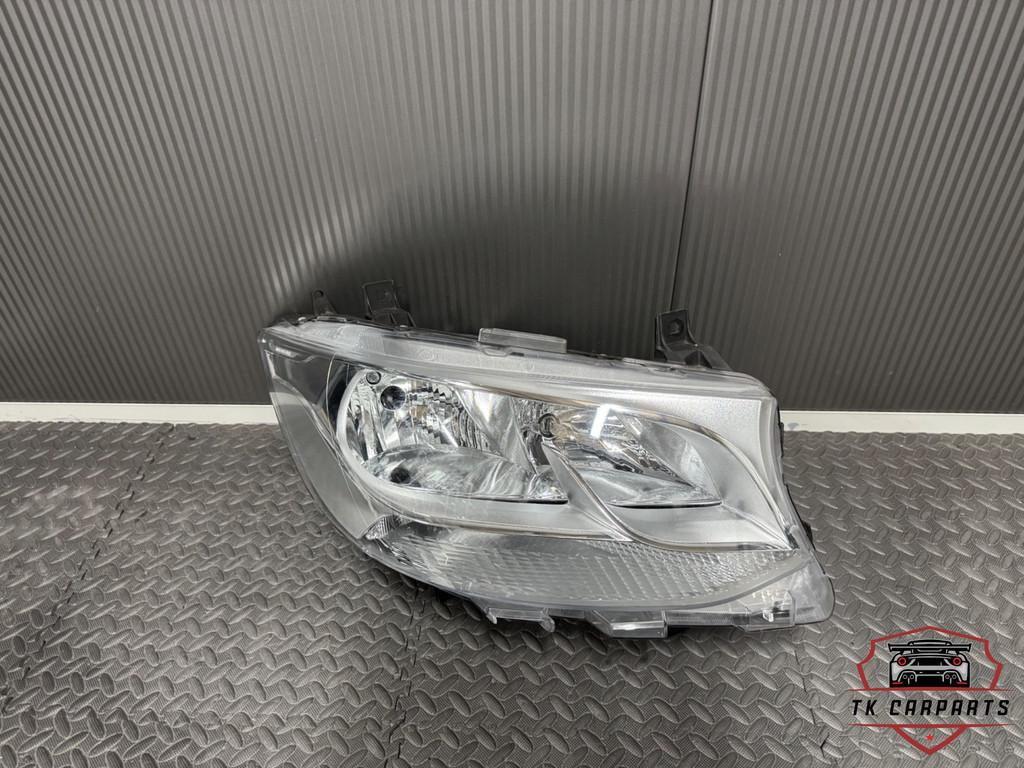 Mercedes Sprinter W907 halogeen koplamp 90139095ac, Auto-onderdelen, Verlichting, Gebruikt, Mercedes-Benz AG, Mercedes-Benz, Mercedesstrasse 120
70372  Stuttgart, DE