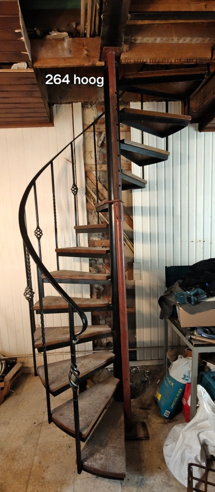 Wenteltrap 264 cm, Ophalen