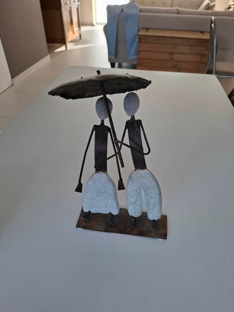 Beeld in metaal van man en vrouw, Antiek en Kunst, Ophalen, Overige onderwerpen, Minder dan 20 cm, Beeld