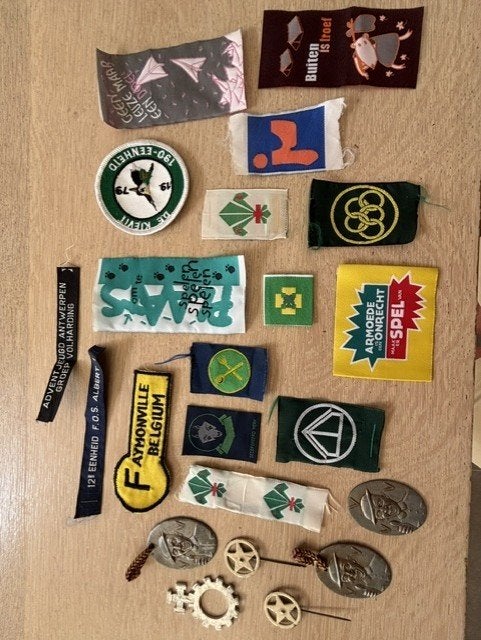 kentekens scouts, Verzamelen, Ophalen, Nieuw, Embleem, Speld of Insigne