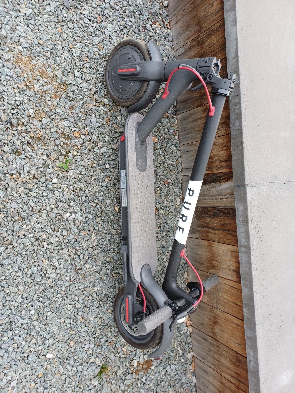 Gratis elektrische step (defecte batterij), Fietsen en Brommers, Ophalen