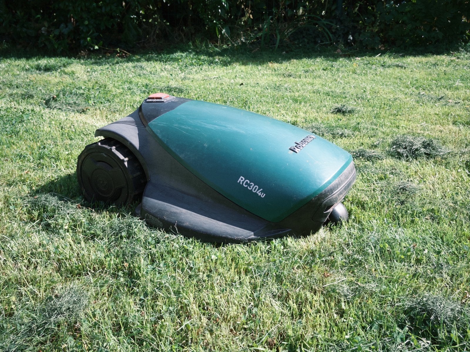 Robotmaaier Robomow RC304u incl. RoboGrips, Ophalen, Gebruikt, Meer dan 25 cm, Met regensensor