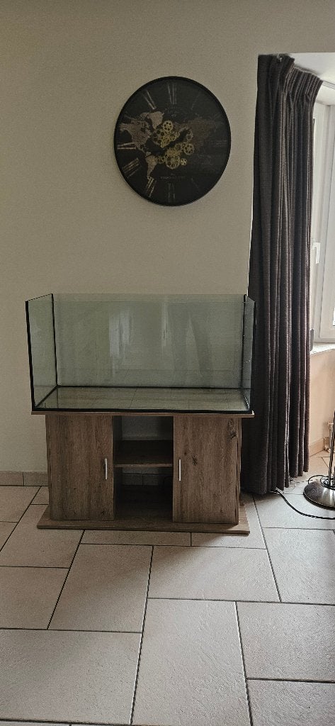 Aquarium 200L met meubelstandaard, Ophalen, Zo goed als nieuw, Leeg aquarium