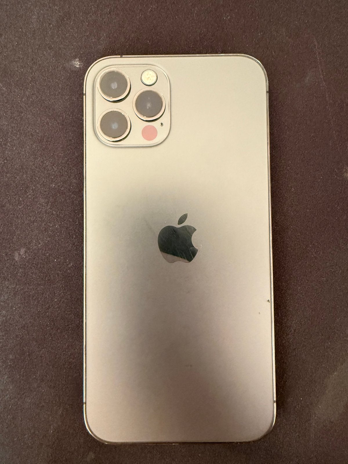 Iphone 12 pro en parfait etat 85% batterie, Télécoms, Téléphonie mobile | Apple iPhone, Gris, Enlèvement, 85 %, IPhone 12 Pro