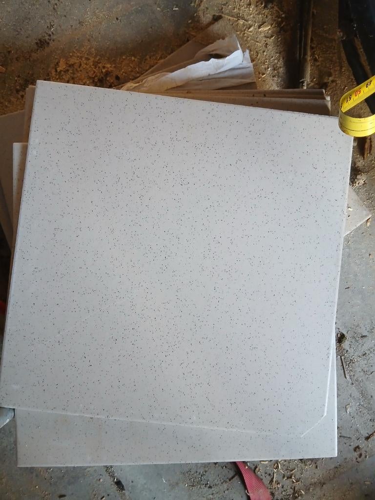 14 carrelage 5€, 20 à 40 cm, Comme neuf, Céramique, Enlèvement