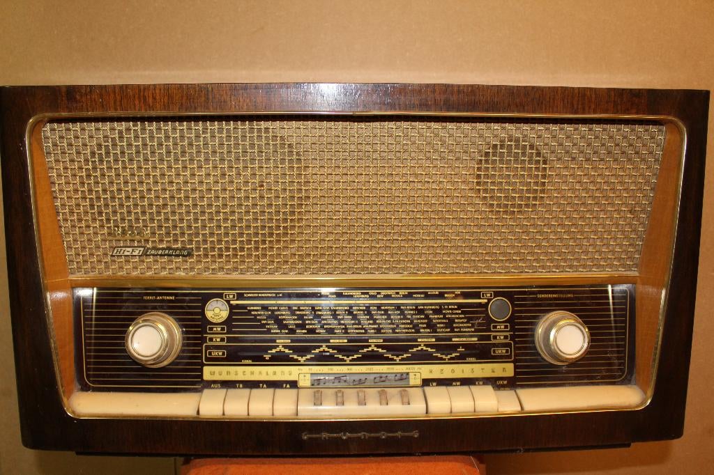Radiojaar 1960 GRUNDIG 3068 Hifi-stereo, Antiek en Kunst, Ophalen of Verzenden