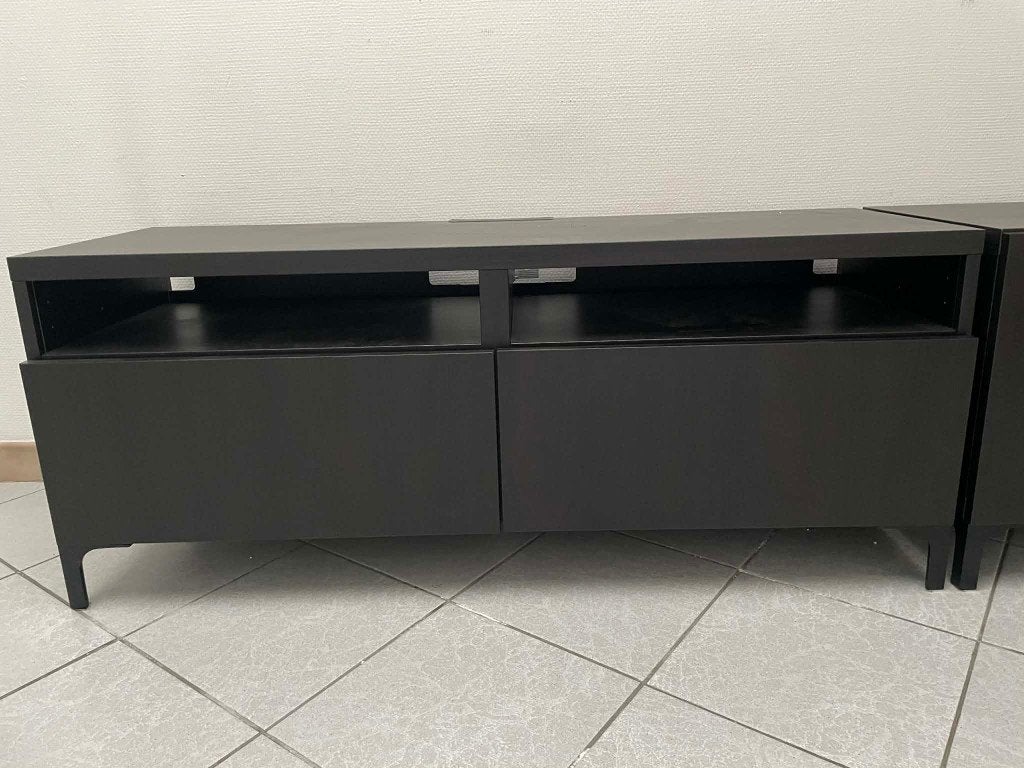 Ikea tv kastjes Besta zwart, Enlèvement