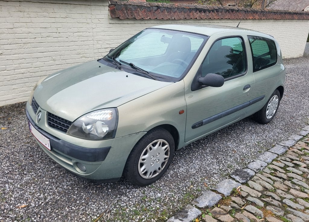 Renault Clio 1.2 Benzine Gekeurd Voor Verkoop, Voorwielaandrijving, Zwart, 4 cilinders, Handgeschakeld