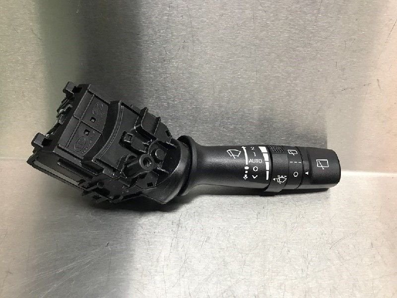 RUITENWISSER SCHAKELAAR Hyundai i20 (01-2008/12-2015), Gebruikt, Hyundai
