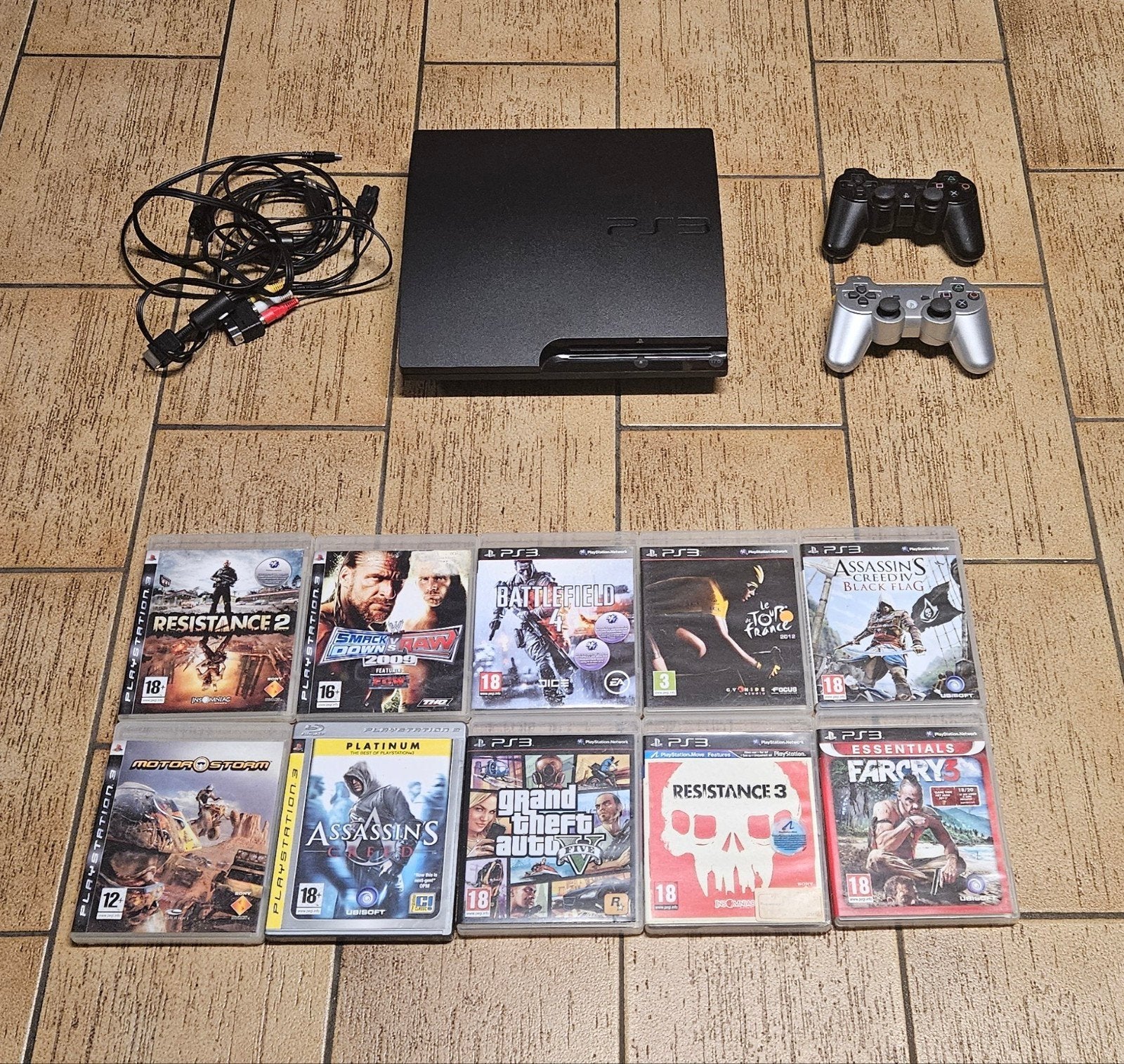 PlayStation 3 met 2 controllers en spelletjes, Met games, Met 2 controllers, Ophalen of Verzenden, Zo goed als nieuw