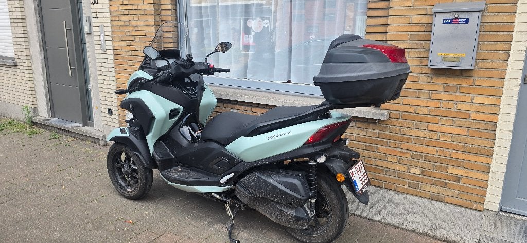 Yamaha Tricity 300 zen green van 2024, Motoren, Motoren | Yamaha, Particulier, Scooter, 12 t/m 35 kW, 1 cilinder, ABS, LED Verlichting