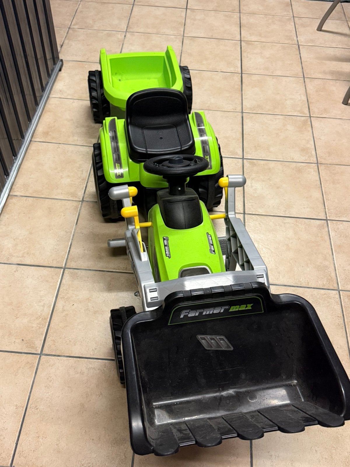 Smoby farmer tractor XL met trailer en grijper, Kinderen en Baby's, Speelgoed | Buiten | Voertuigen en Loopfietsen, Ophalen, Gebruikt