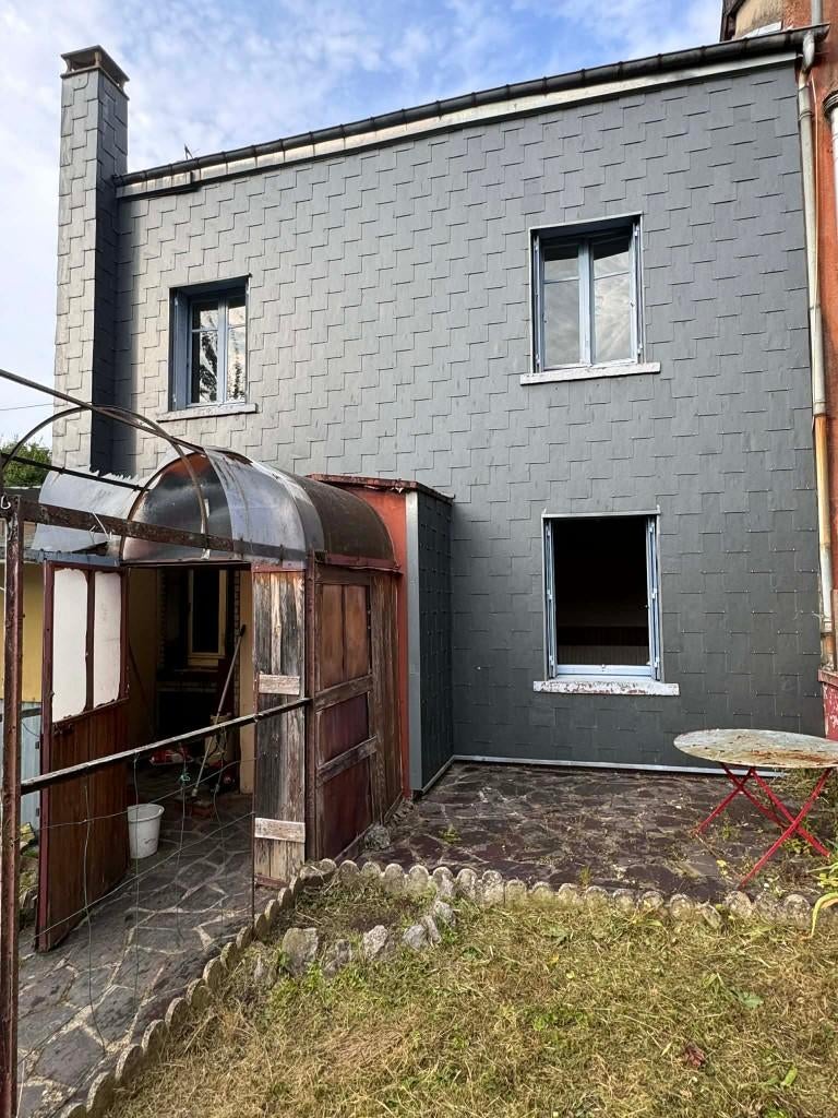 MAISON à vendre à REVIN 08, Immo, Vrijstaande woning, France, 5 kamers, Tot 200 m²