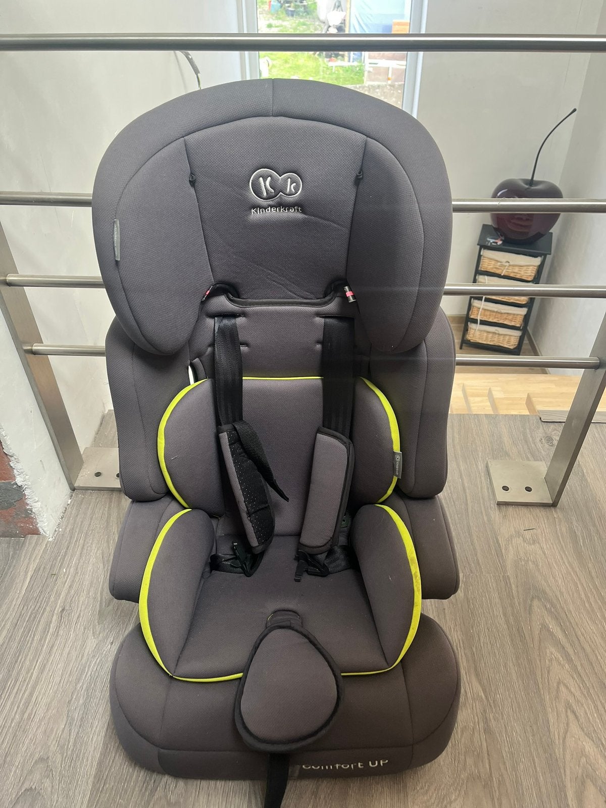 Siège-auto avec ceinture de sécurité., Enlèvement, Comme neuf, Ceinture de sécurité