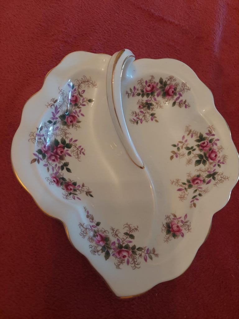 Royal albert bonbonschaal, Antiek en Kunst, Ophalen