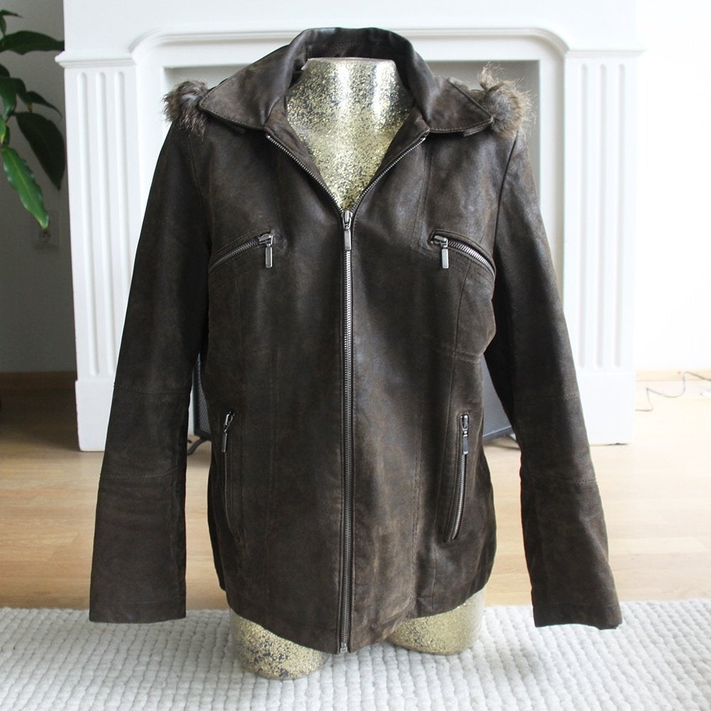 Belle veste en cuir suédé (taille 42) €75, -, Autres couleurs, Comme neuf, Envoi, Taille 42/44 (L)