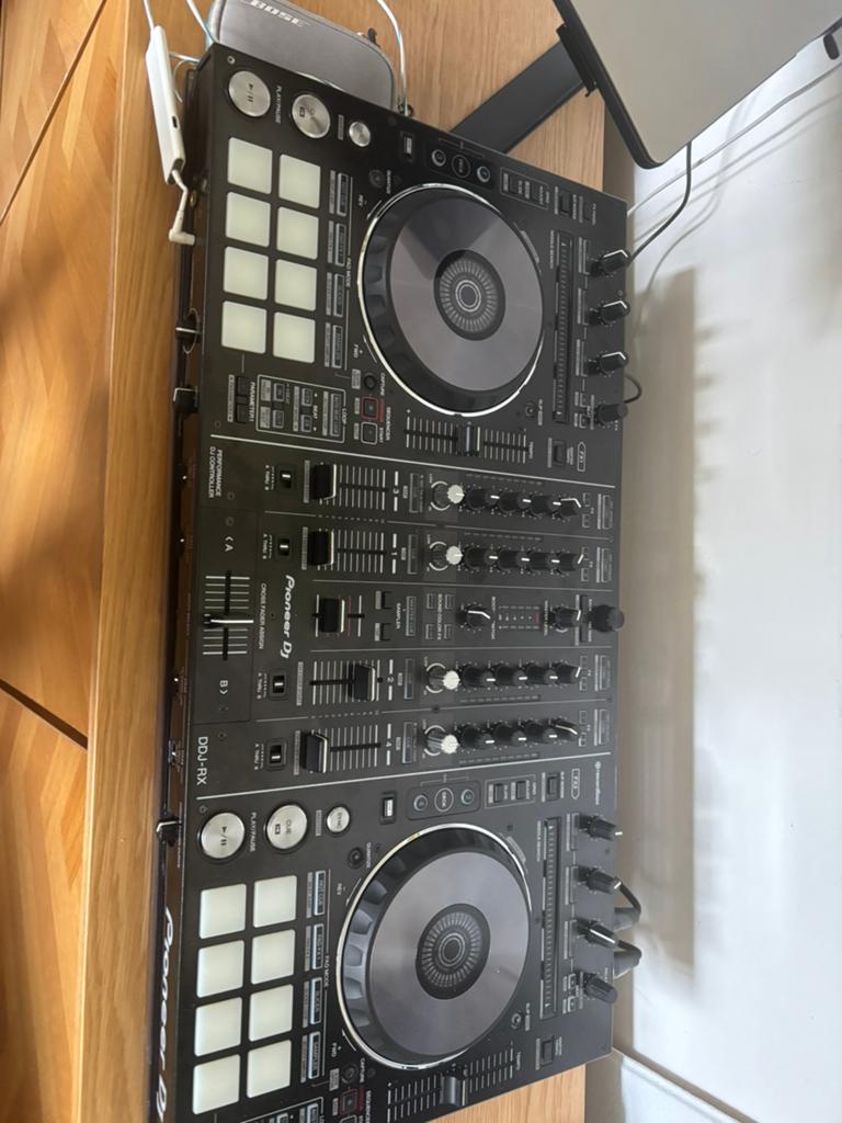 Pioneer dj ddj-rx, Enlèvement, Comme neuf, Pioneer