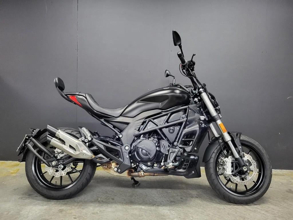 Benelli 502 C (A2-motor) (bj 2021), Motoren, Bedrijf, Overig, 12 t/m 35 kW, 500 cc
